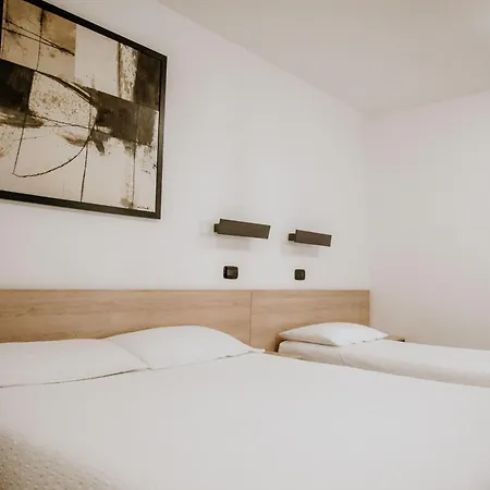 Hotel Venezia 2*