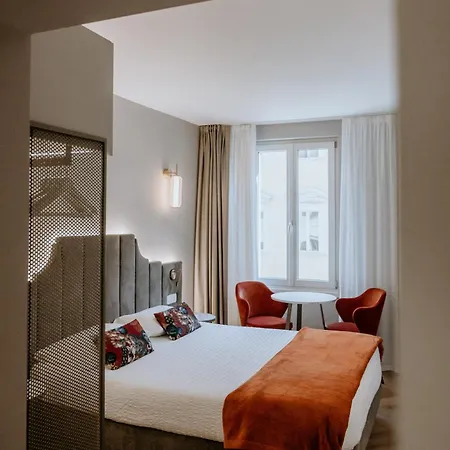 Отель Venezia 2*