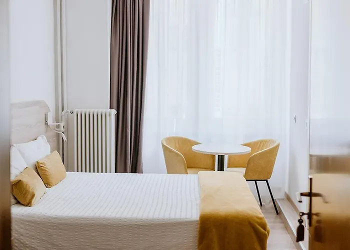 Отель Venezia Тренто